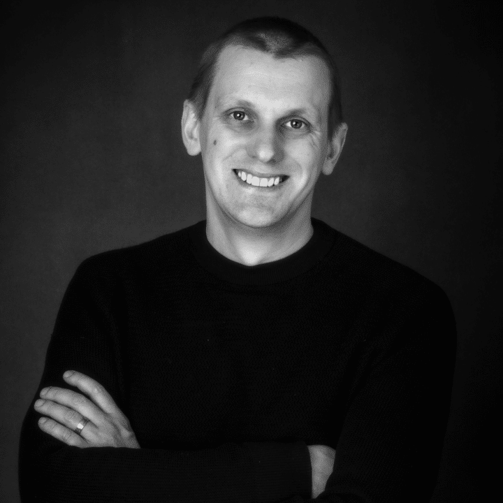 Andy Barnes Headshot